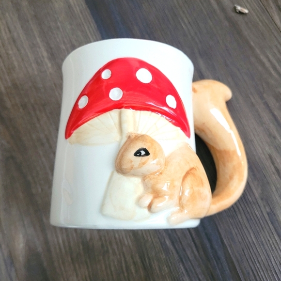 Fall Squirrel 🐿️🍄 with Red Mushroom ceramic mug Cute Bohemian Style - Picture 1 of 5